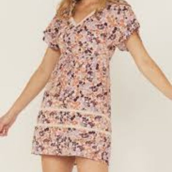 Idyllwind Miranda Lambert Blossom Court floral dress NWOT - Picture 1 of 7